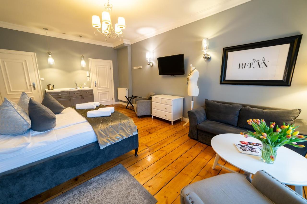Apartamenty Pod Zegarem Mikołajki Esterno foto